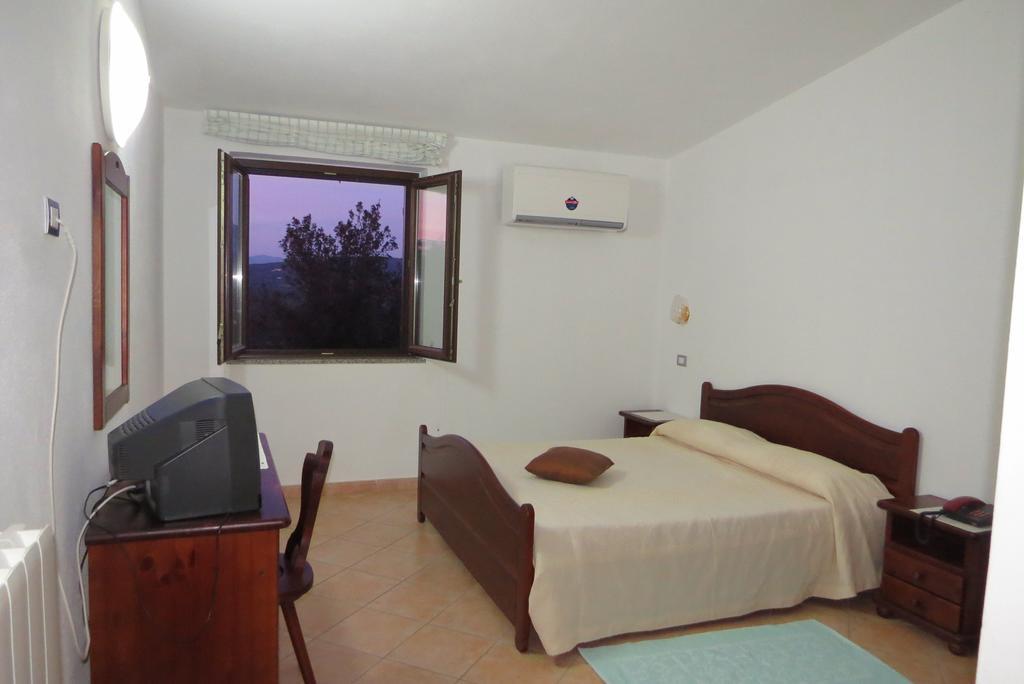 Hotel Ispinigoli Dorgali Camera foto