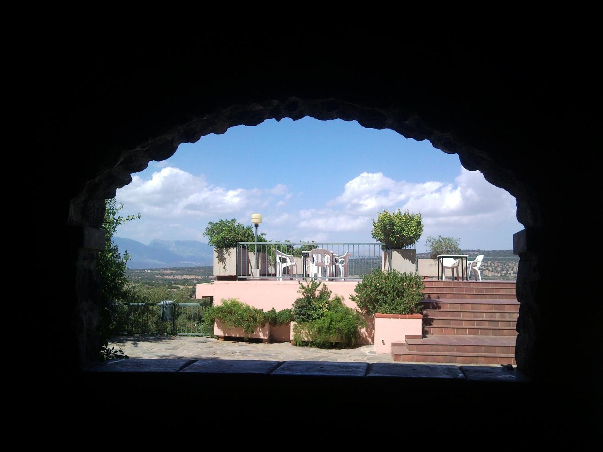 Hotel Ispinigoli Dorgali Esterno foto